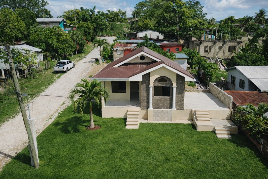 Elegant 2-bedroom, 1-bath home